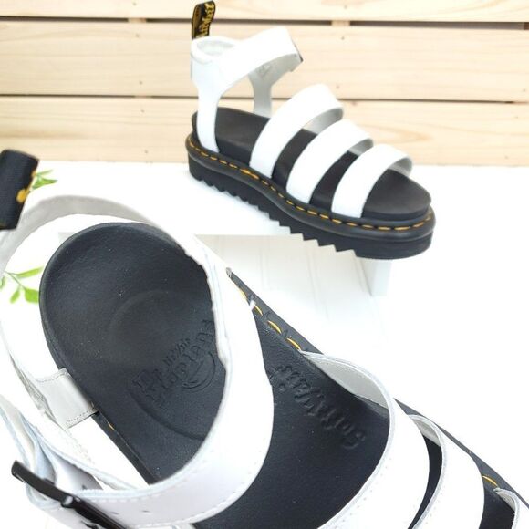 Dr. Martens Women's Blaire Hydro Leather Strap Sandals Size 9 - Picture 15 of 16